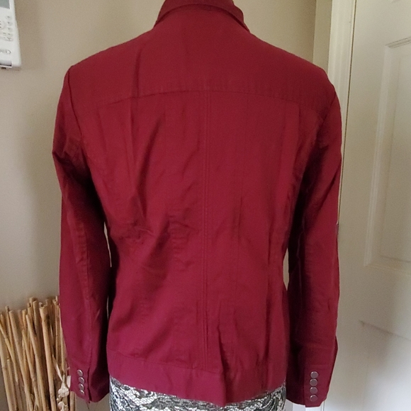 Christopher & Banks burgundy lightweight jacket - Picture 4 of 8